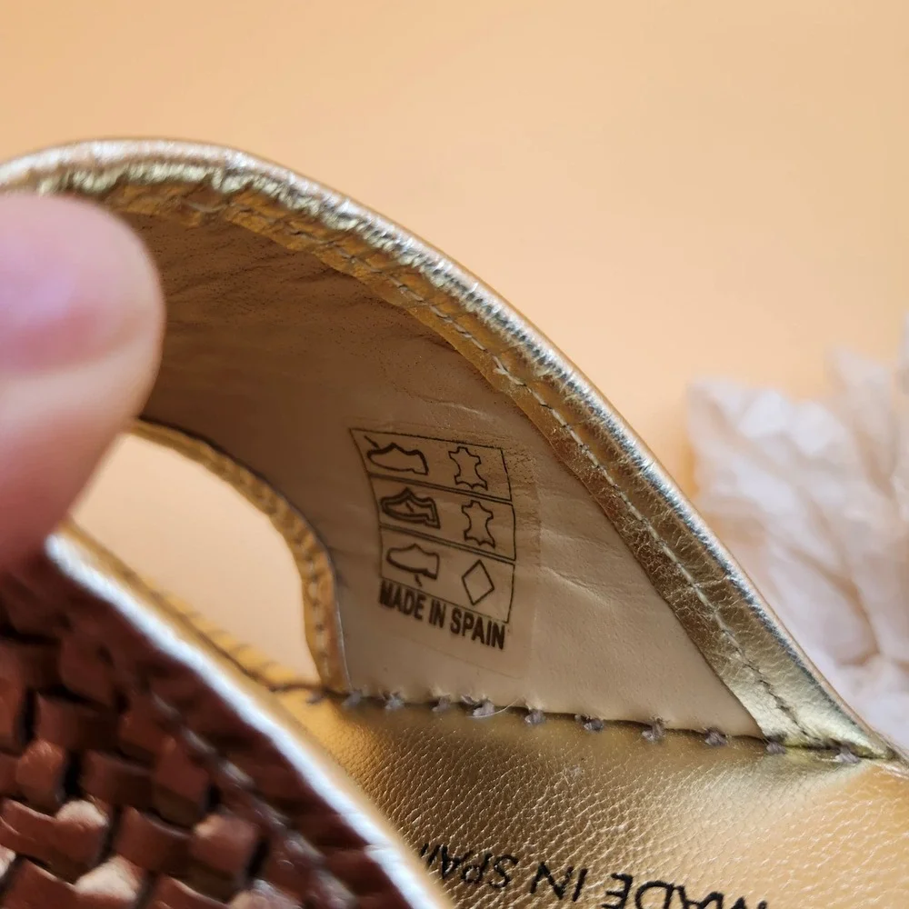 André Assous Alyssa Wedge‎ Sandals Gold Woven Leather Espadrille Boho 9 M